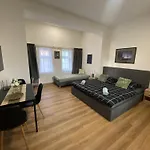 Kerova 7 * Πίλζεν
