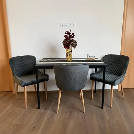 Apartment Kerova 7 Plzen