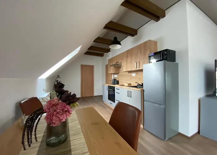 Kerova 7 Apartament *